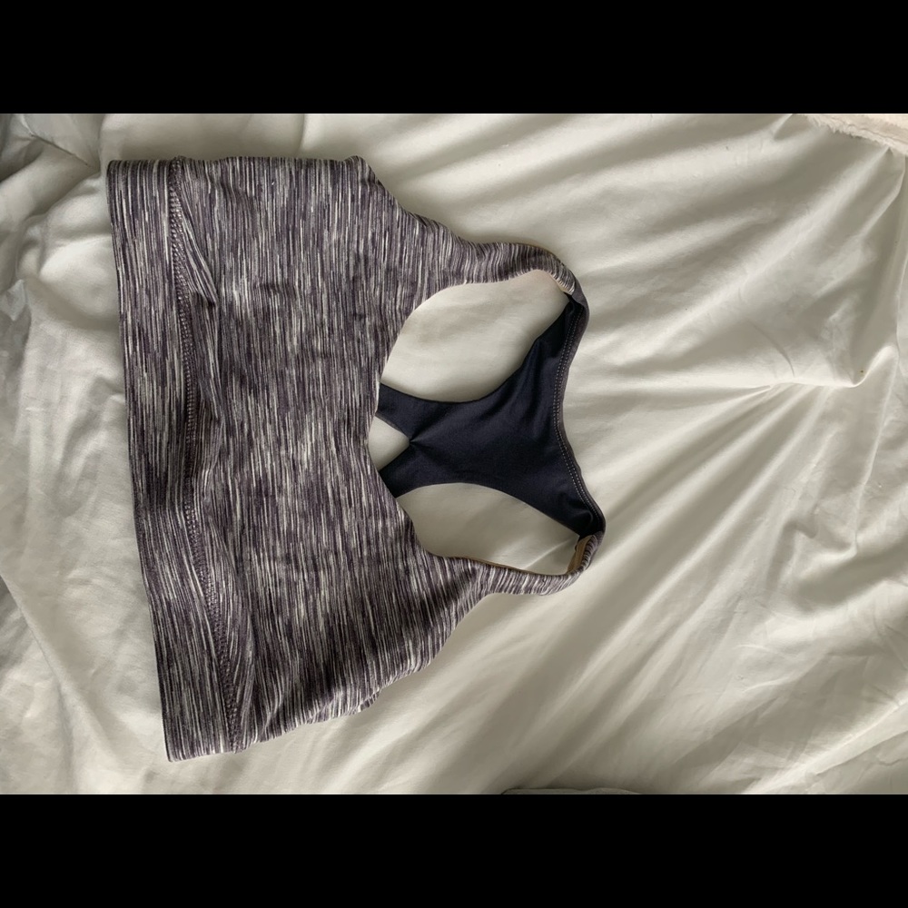 Lululemon bra